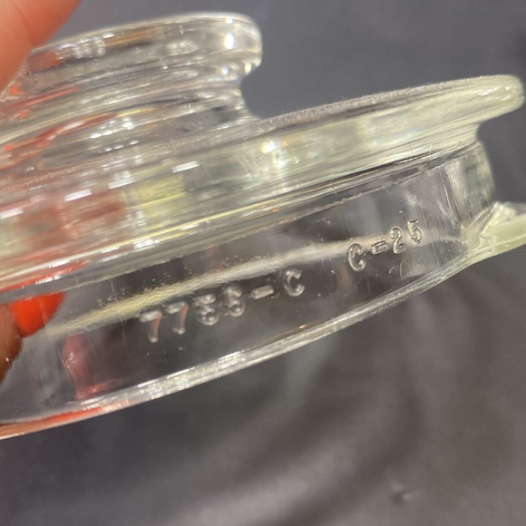 Pyrex - Flameware 6 Cup Teapot with Lid - Picture 12 of 12